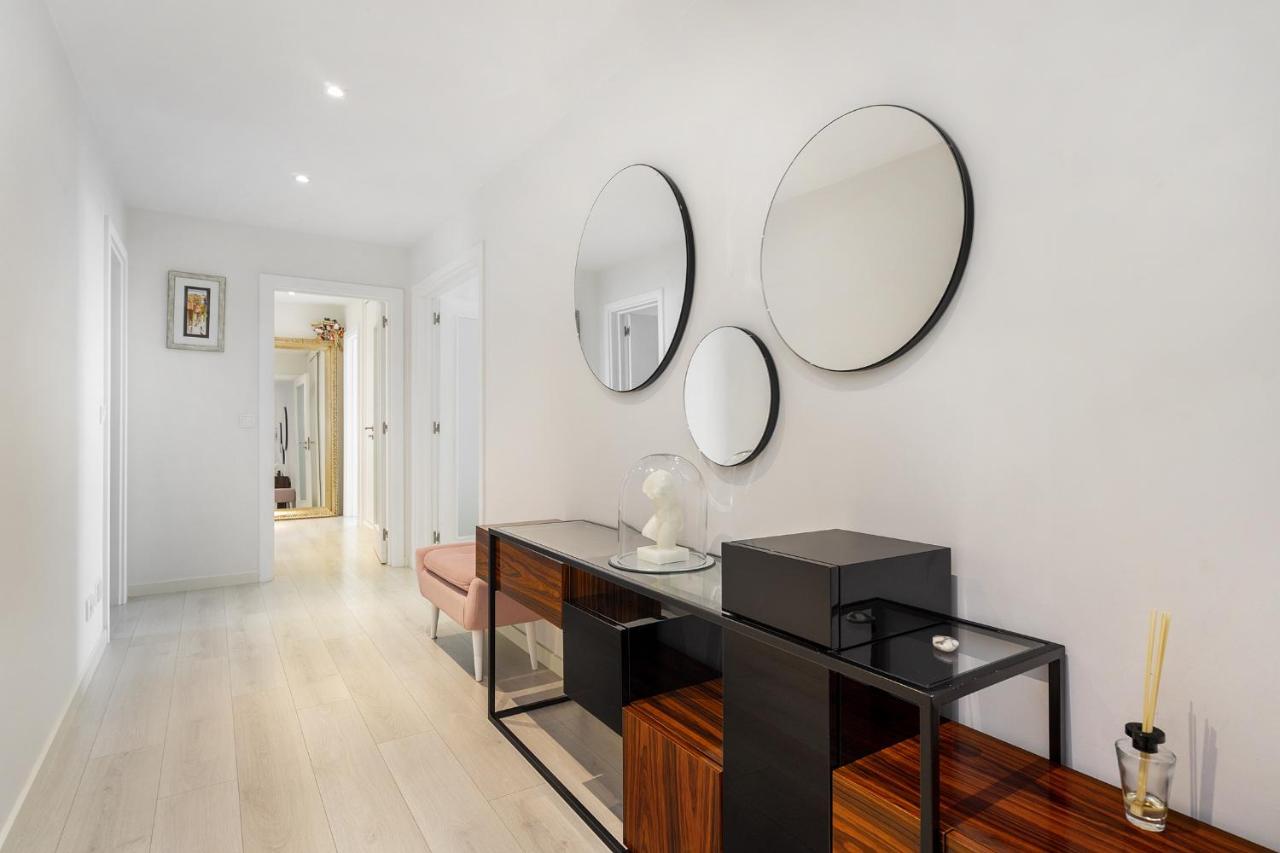 Whome Family Condo - Urban Retreat With Parking, Ac, Elevator In Great Location Lisboa Exteriör bild
